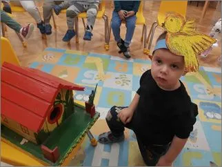 Хранилка за птици 07 11 2025