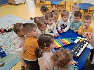 пеење и свирење 27 01 2026